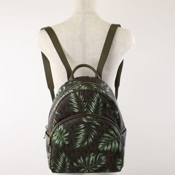 Michael kors palm leaf backpack - Picture 3 of 3